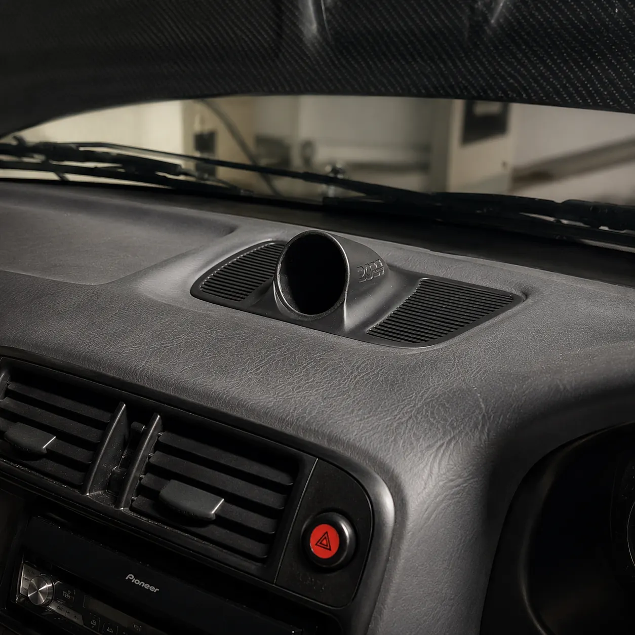 Gauge pod installed in dash