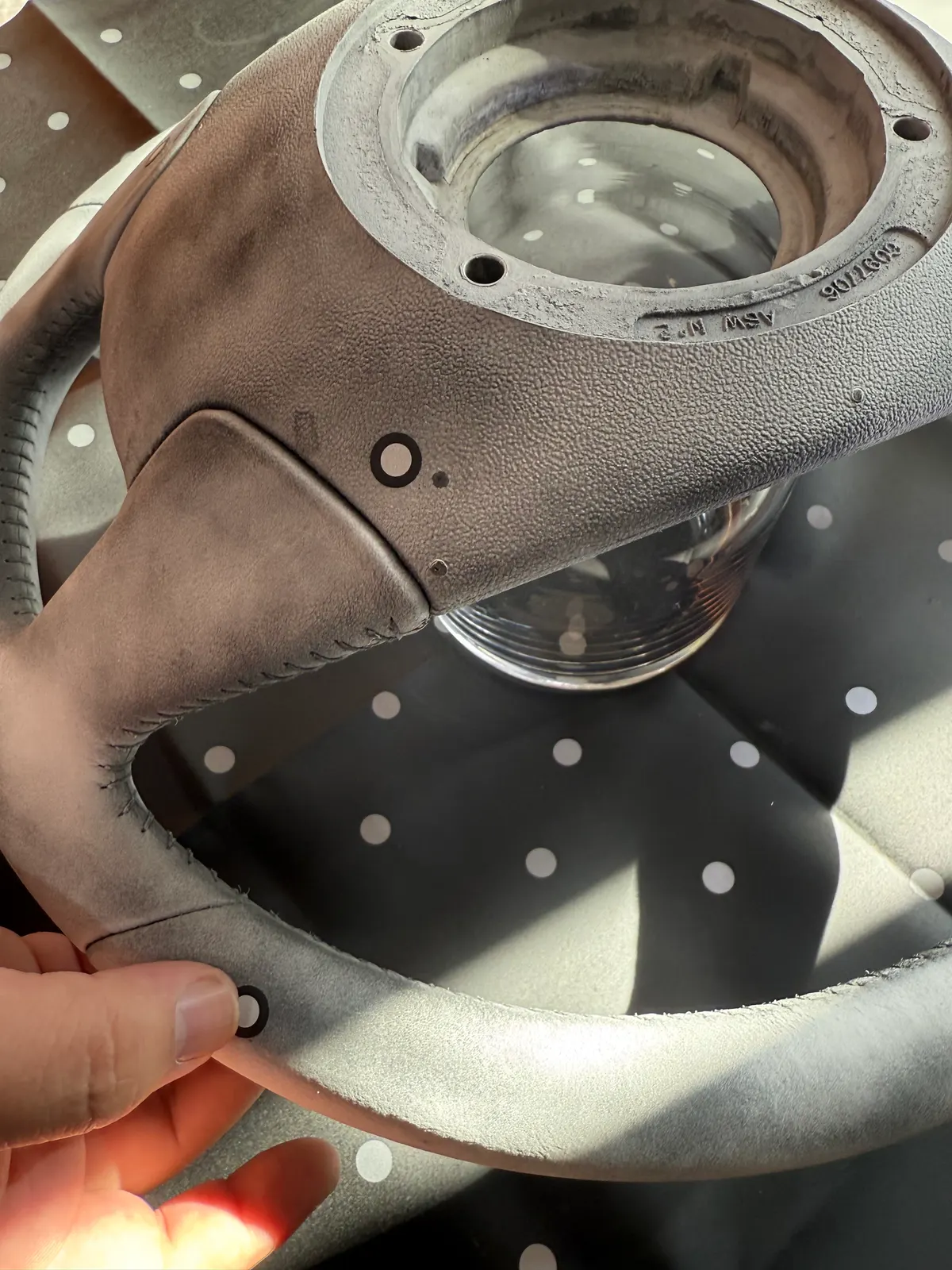 Steering wheel prepared with scanning targets